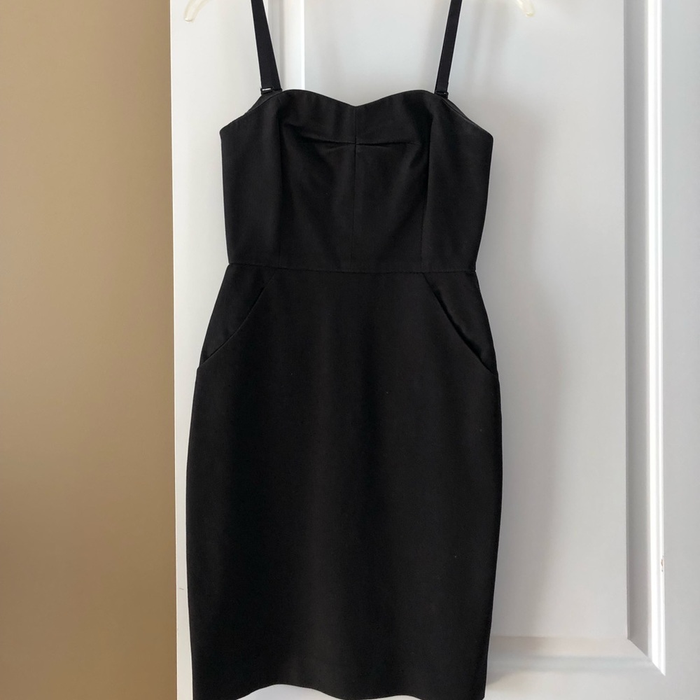 Timeless Banana Republic Black Dress in Size 0